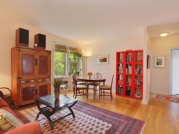 2nd image of 4835 43rd St APT 6A