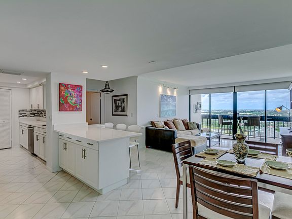 3rd image of 2400 Presidential Way APT 1902