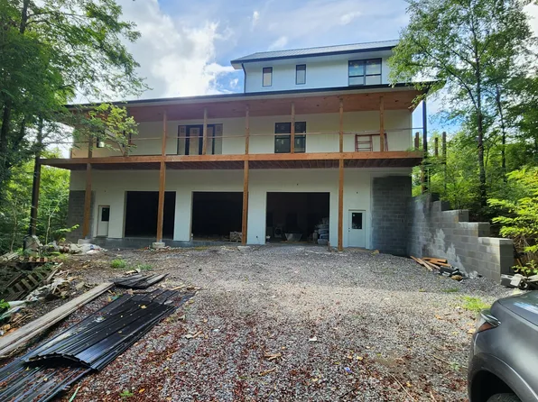 815 Penelope Ln, Sevierville, TN 37876