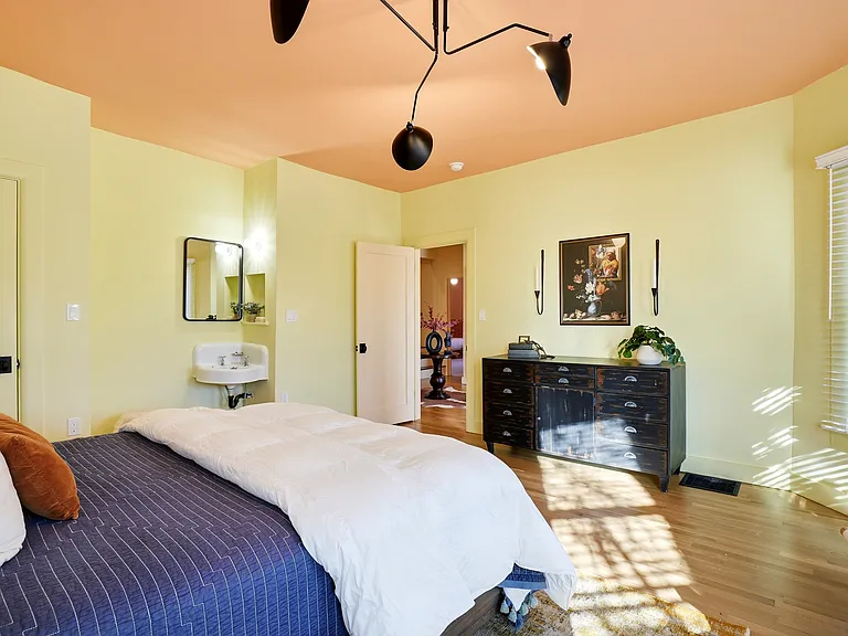 9000 Monaco St #8 — Photo 82