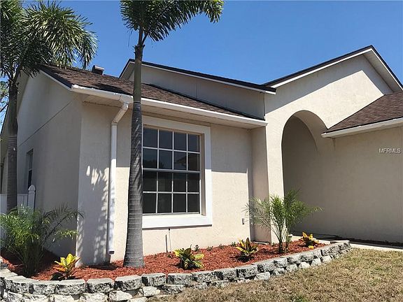 3rd image of 8005 Aspencrest Ct