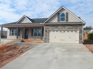 530 Cornucopia Ln, Inman, SC 29349