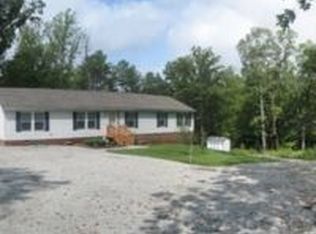 13540 Mid City Rd, Chester, VA 23831