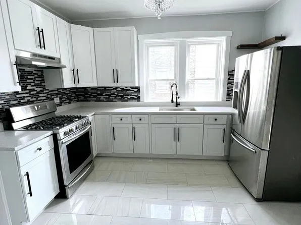 1426 S 51st Ave #1, Cicero, IL 60804