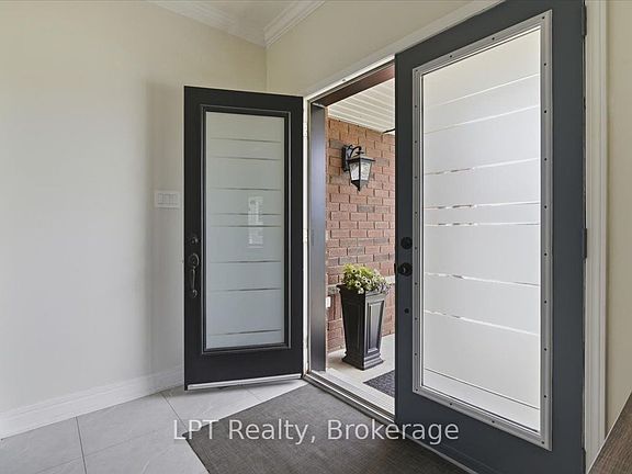 3rd image of 71 Laprade Sq