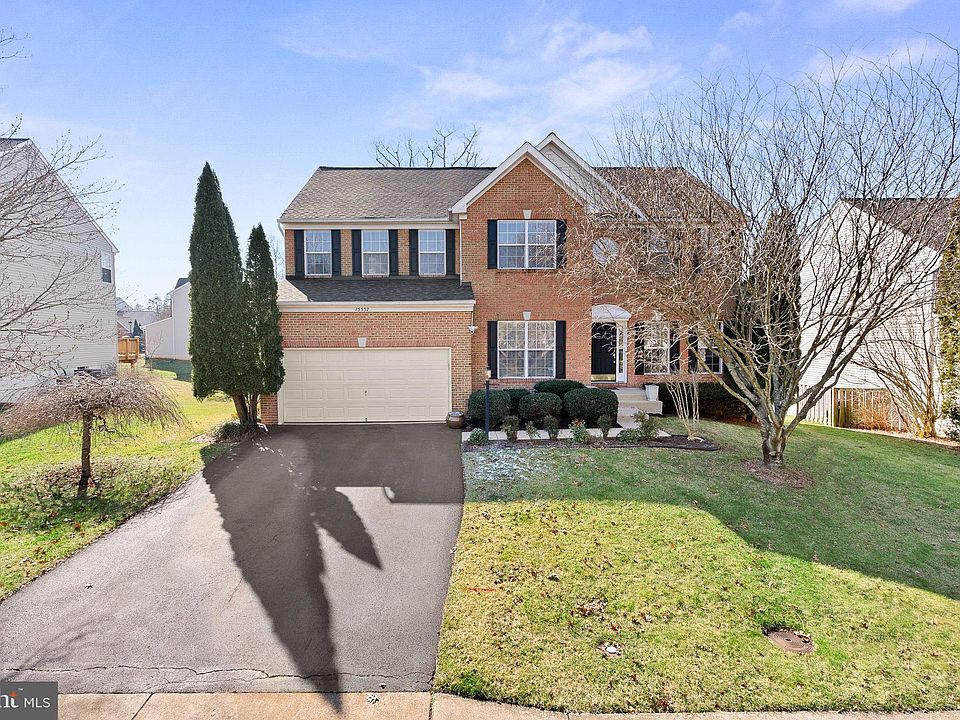 1st image of 15557 Allaire Dr