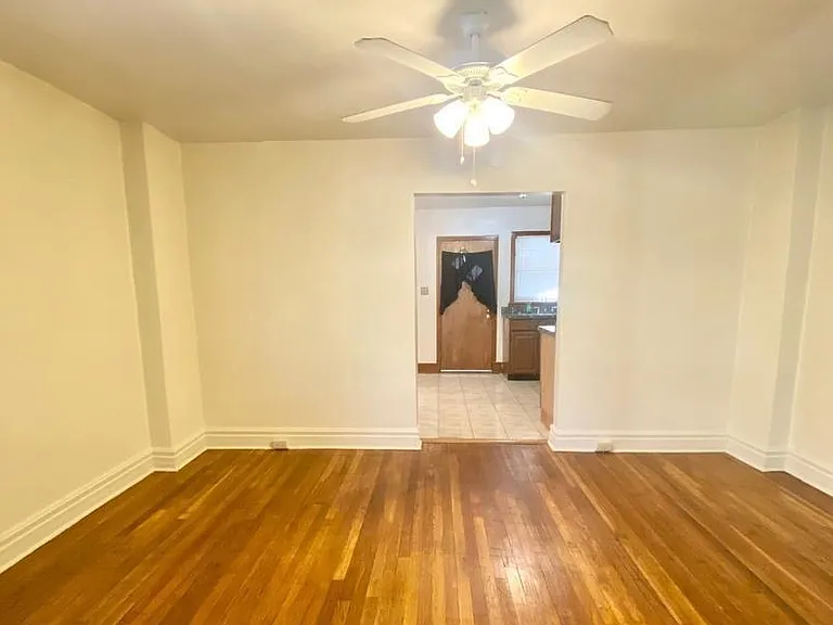 3018 Larue Sq E — Photo 5