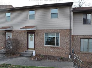 226 Walker Dr, Dunbar, WV