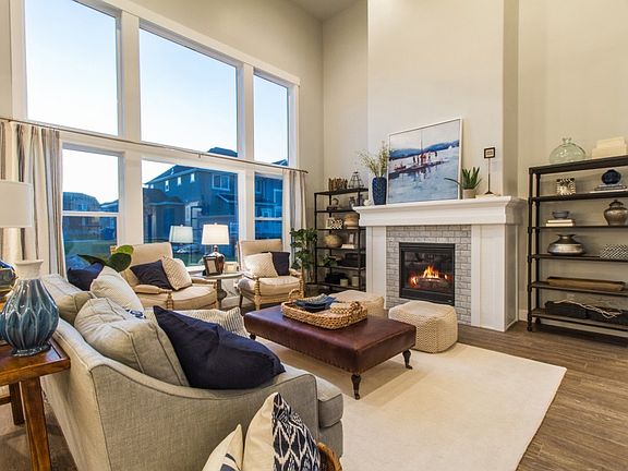 2nd image of 893 W Autumn Hills Blvd #635