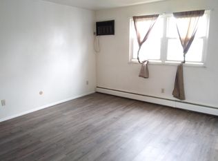 206 Colonial Dr #1, Youngstown, OH 44505