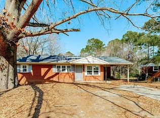 320 Jefferson Dr, Fayetteville, NC 28304