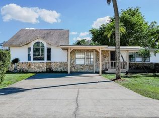 599 Carolina Ave, Fort Myers, FL 33905