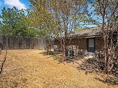 4th image of 126 S Water St #A