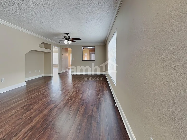 28721 Seashell Ct — Photo 5