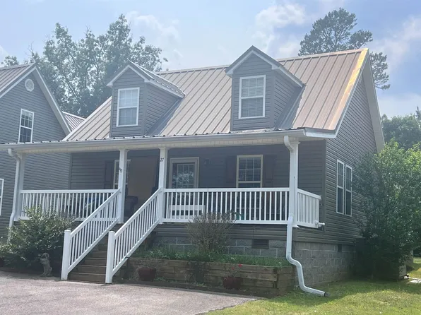 27 Frank Fwy, Iuka, MS 38852