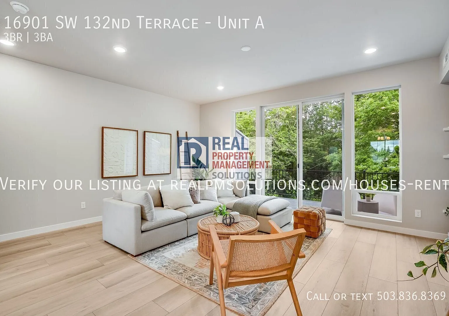 Spacious 3-Bedroom Summa Village Townhome with Wooded Views & Private Deck — Photo 4