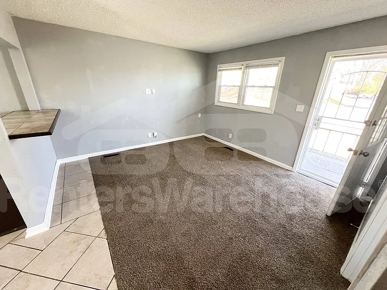 3736 Cypress Ave — Photo 5