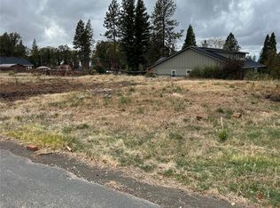 984 Waggoner Rd, Paradise, CA 95969