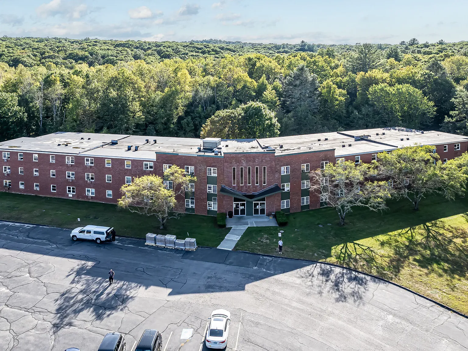Ashford Hills — Photo 1