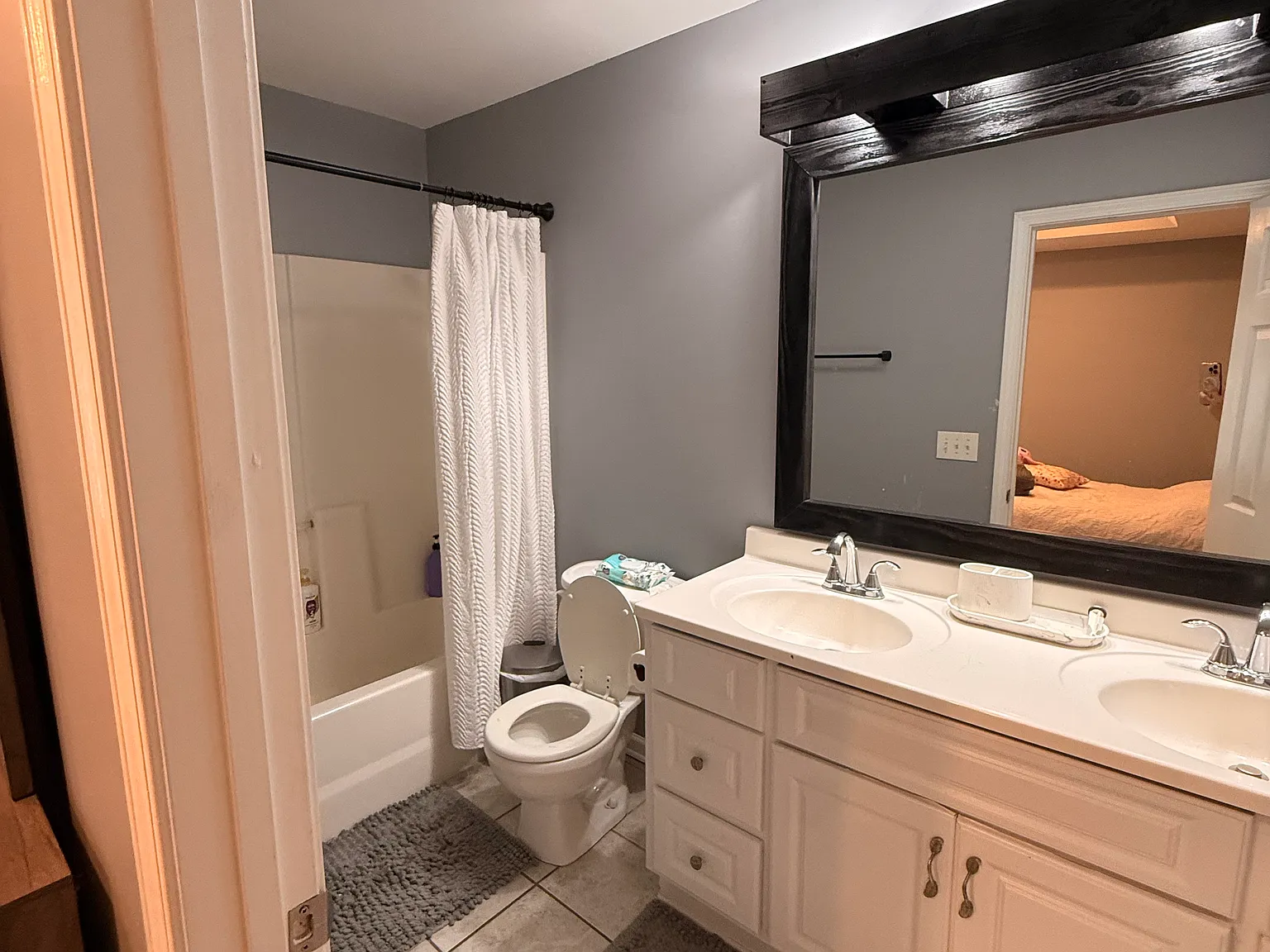 2 bed, 2.5 bath, $1,550 — Photo 2