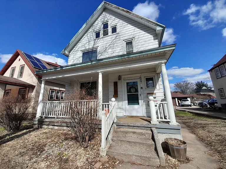 1627 Adams St NE #1 — Photo 23