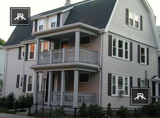 96 Kent St #3, Brookline, MA 02445