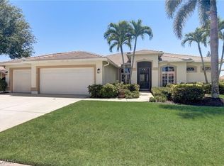 2239 Oxford Ridge Cir, Lehigh Acres, FL 33973