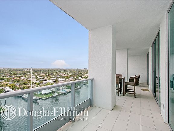 4th image of 3333 NE 32nd Ave #1206
