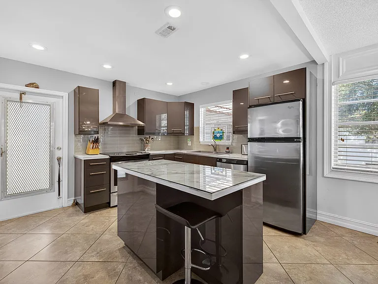 1225 NW 21st St #36-3609 — Photo 5