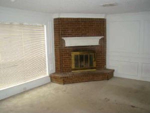 3rd image of 56 E Mountain Creek Dr