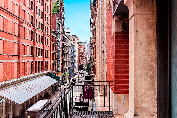 Sold by Corcoran | media 16