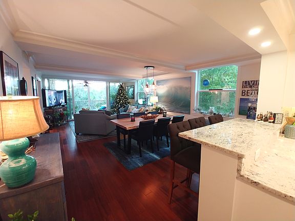 4th image of 1 Harbourside Dr APT 4307