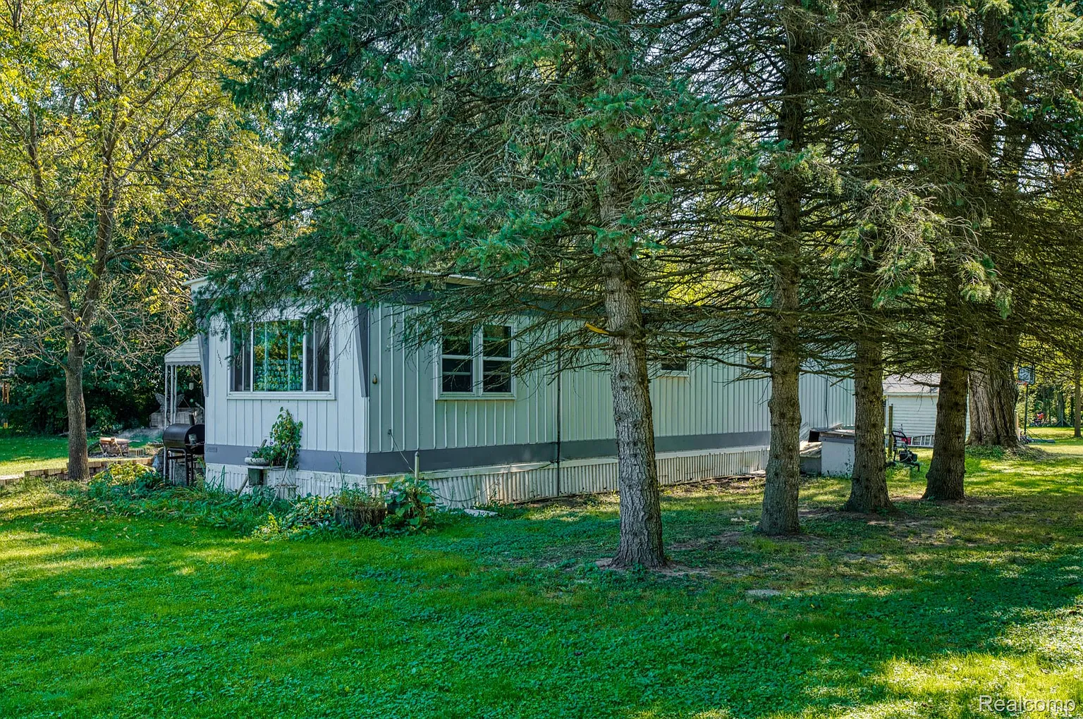15341 Kathryn Ct photo 1