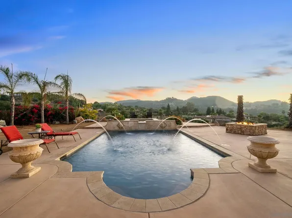 27394 Red Ironbark Dr, Valley Center, CA 92082