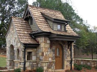 1632 Jack Frost Rd, Virginia Beach, VA 23455