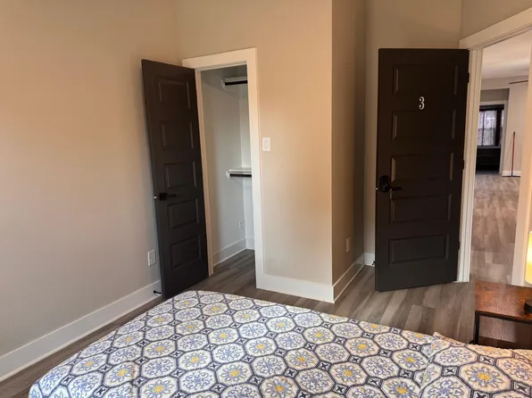(undisclosed Address), Houston, TX 77051