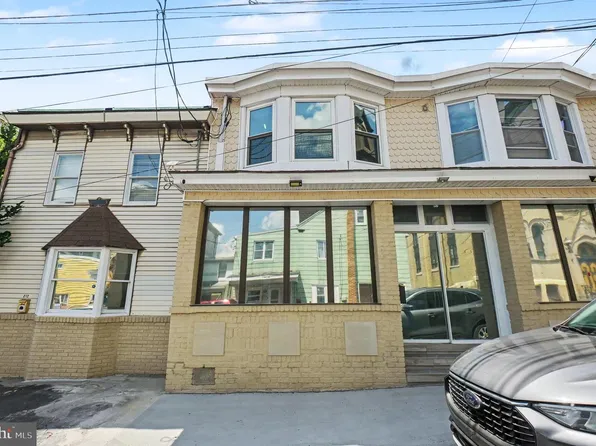214 N Jardin St, Shenandoah, PA 17976