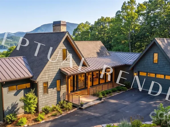 743 Hawk Mountain Rd, Lake Toxaway, NC 28747