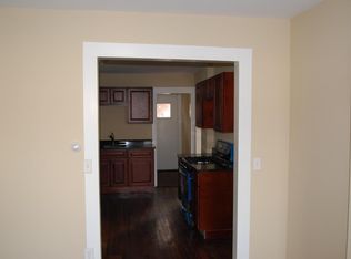 16 Carthage St FL 3RD, Fairfield, CT 06825