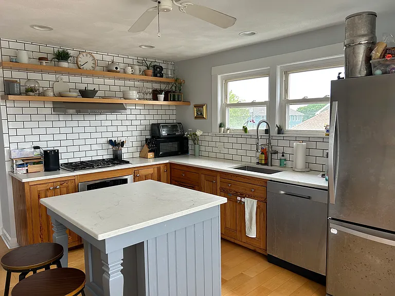 16 Porter St #2 — Photo 4