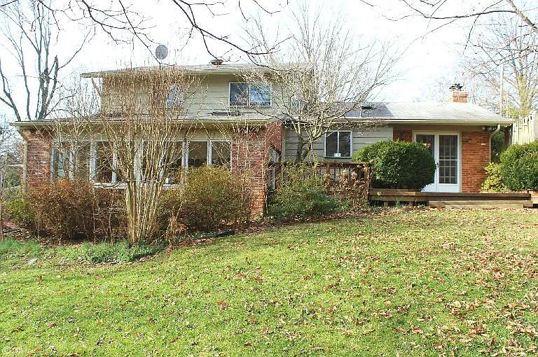 1049 Balls Hill Rd — Photo 8