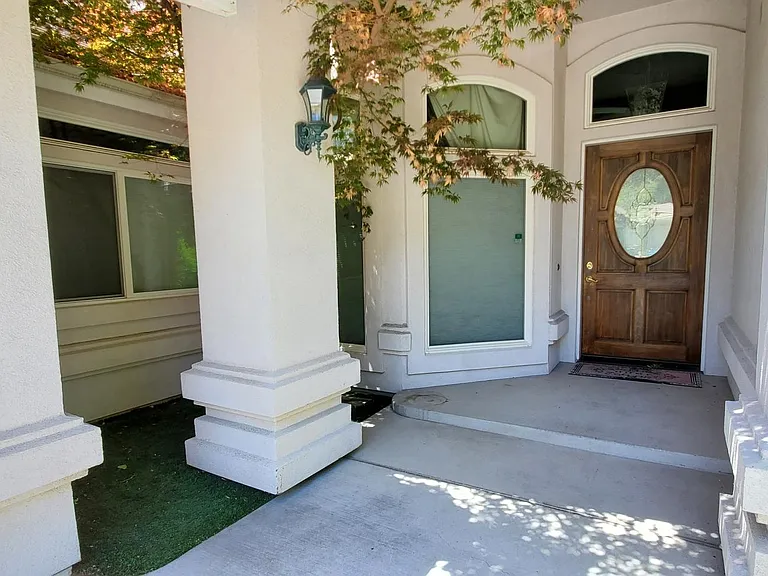 Thornhill Ct — Photo 7