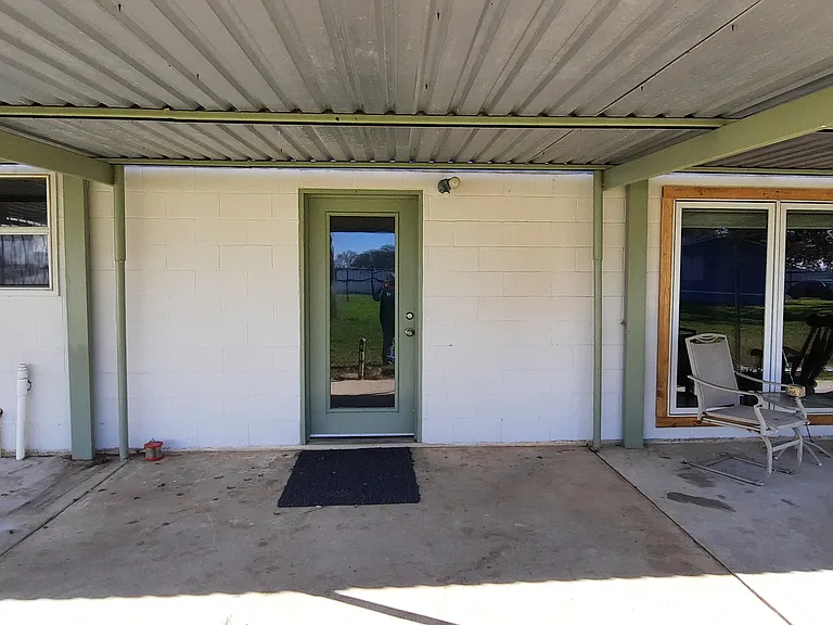 10641 FM 466 #B — Photo 3