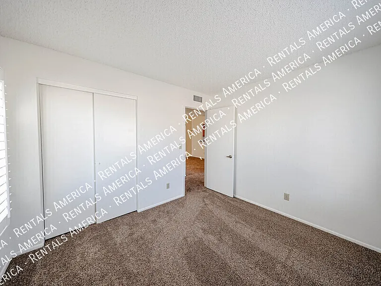 3301 E Wescott Dr — Photo 25