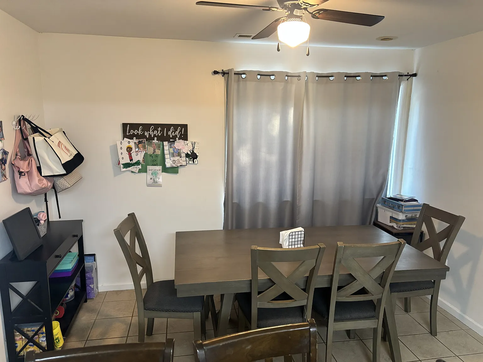 3 bed, 1214 sqft, $2,360 — Photo 2