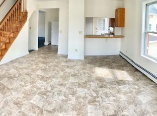 31 River St FLOOR 2, Hudson, MA 01749