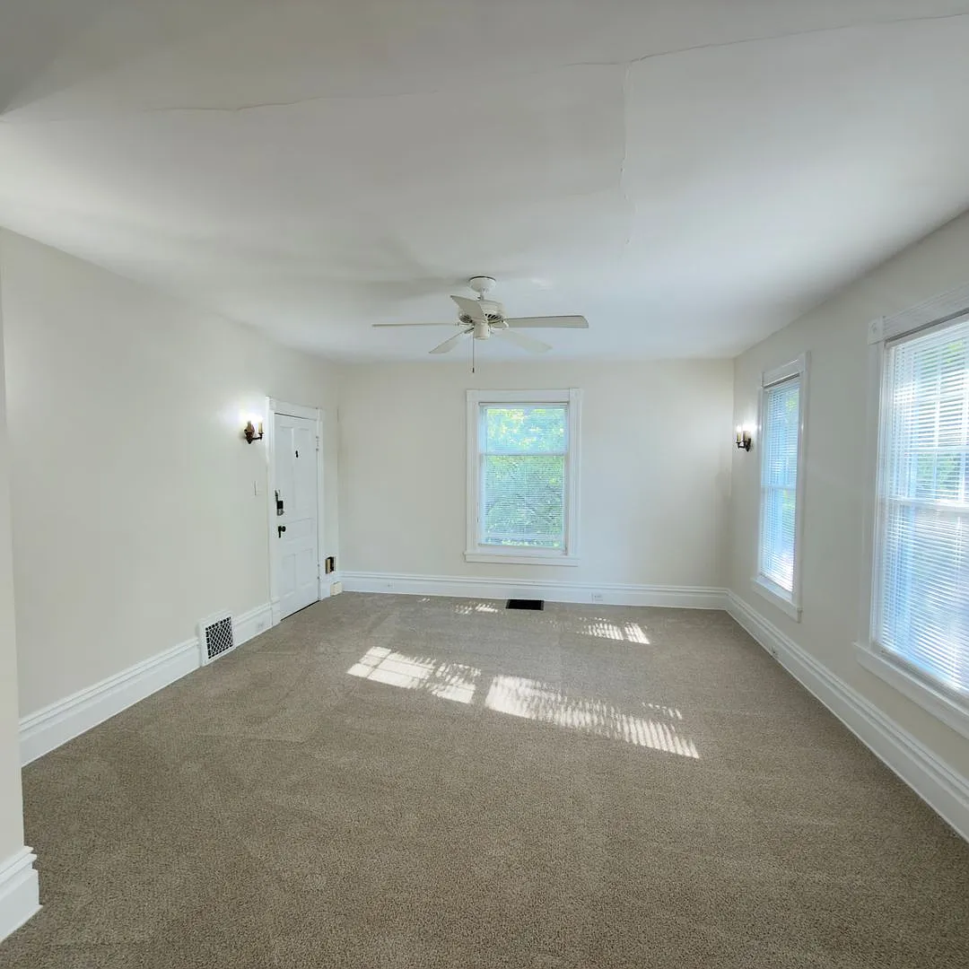 01657 - Hawthorne 650 — Photo 4