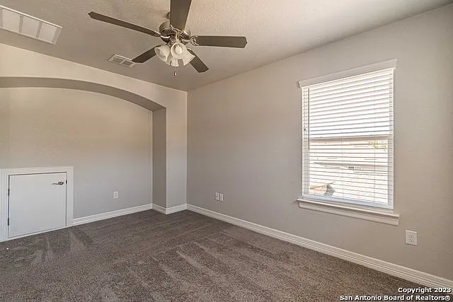 7523 Hays Hl — Photo 44