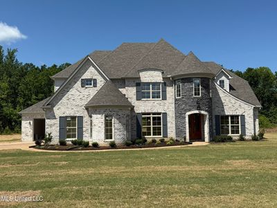 495 Poplar Ln, Holly Springs, MS, 38635