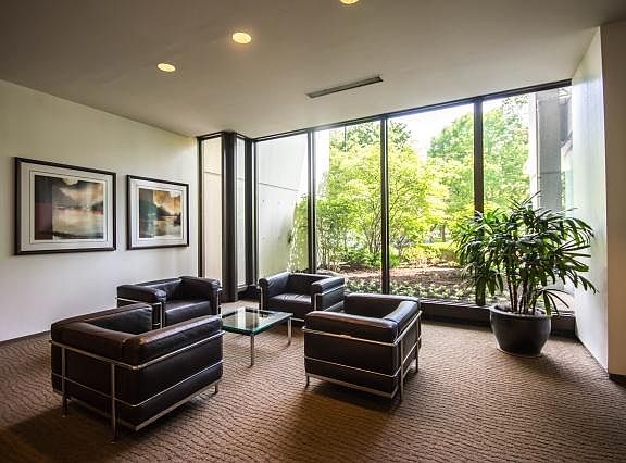 3rd image of 2800 N Lake Shore Dr APT 3313